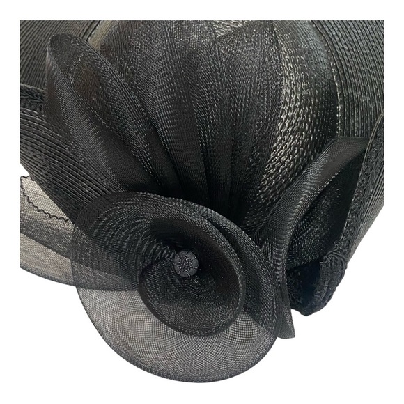 Vintage Women Black Wide Brim Spring Church Hat With Knit Bow and Black  Trim main image 5